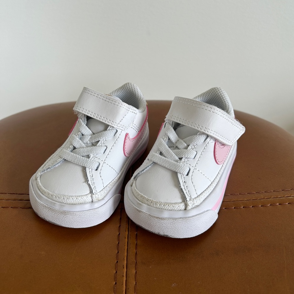Nike Court Legacy 2C